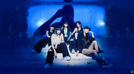 LE SSERAFIM Live Wallpaper