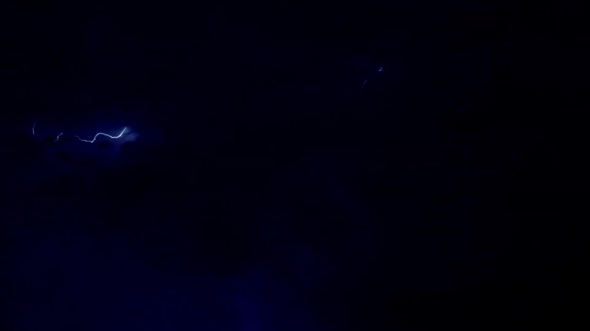 MIND BLOWING LIGHTNING Dark Sky Thunders Clouds Storm THE ULTIMATE LIGHTNING STORM