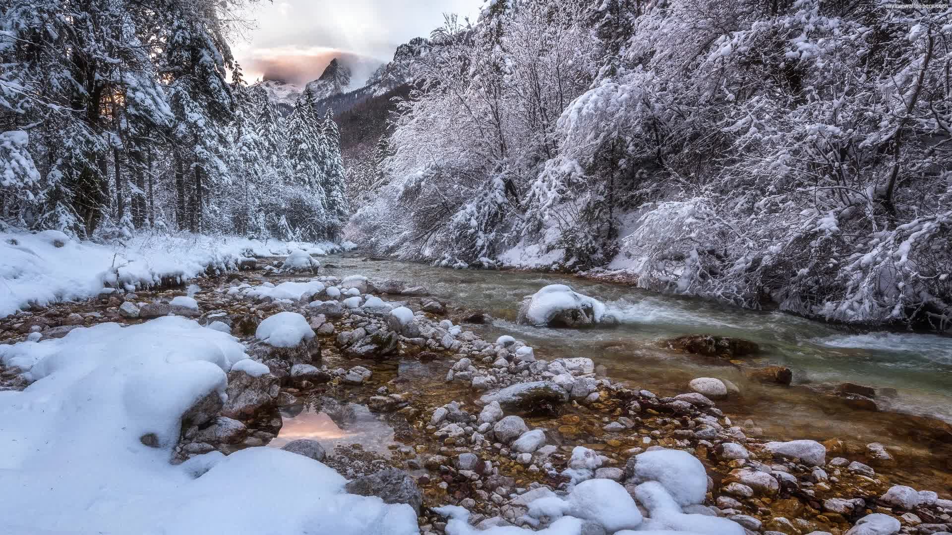 PC Winter Cold River Live Wallpaper Free