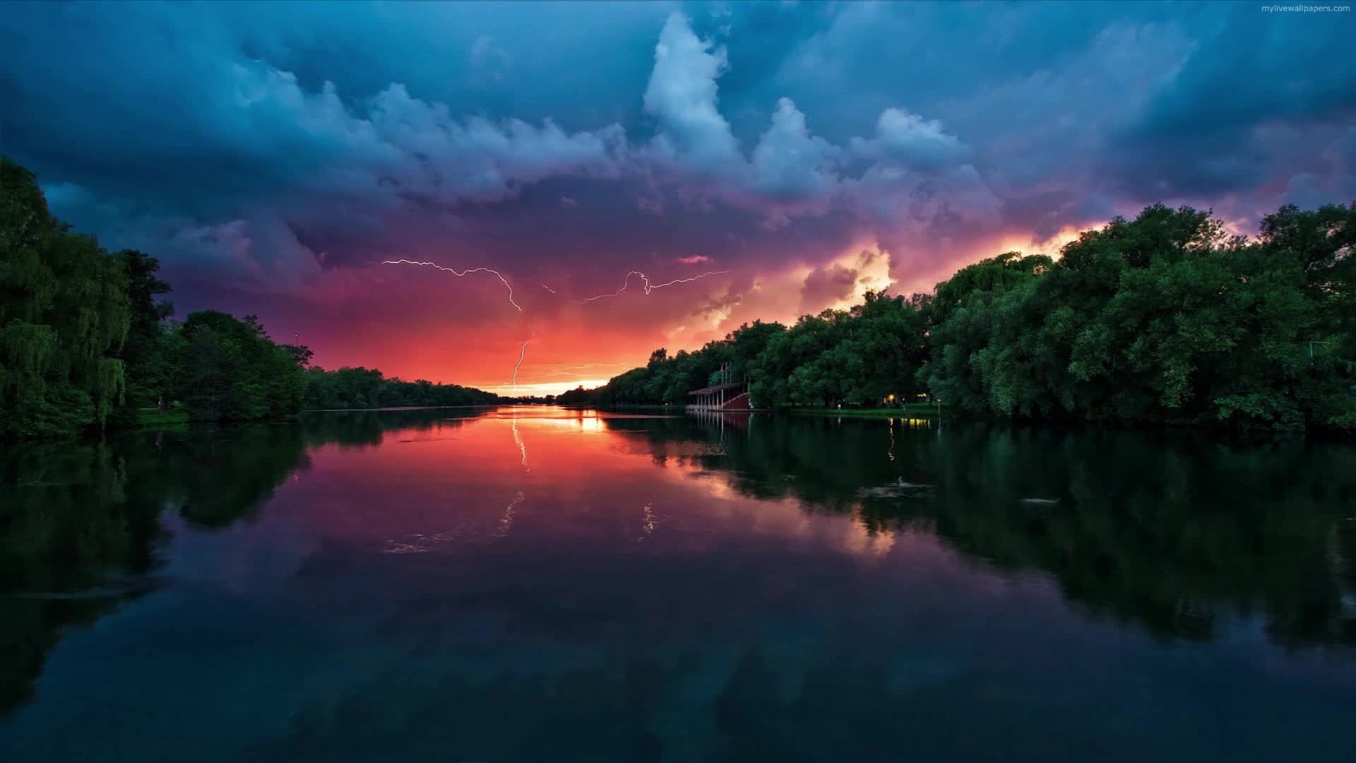 PC Storm Reflection Live Wallpaper Free