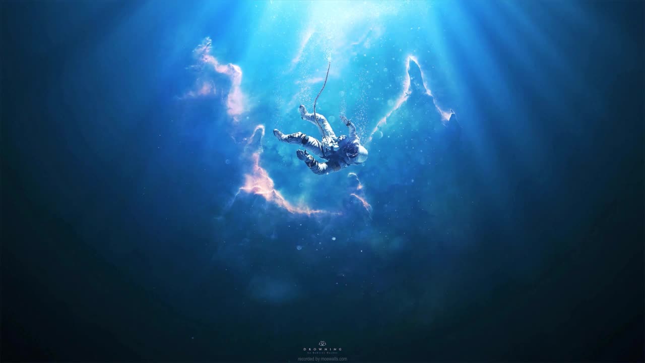Astronaut Underwater HD Live Wallpaper For PC
