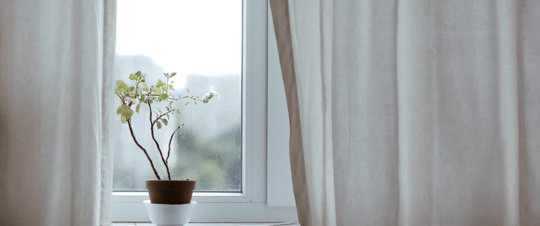 Rainy Day Interior HD Live Wallpaper For PC