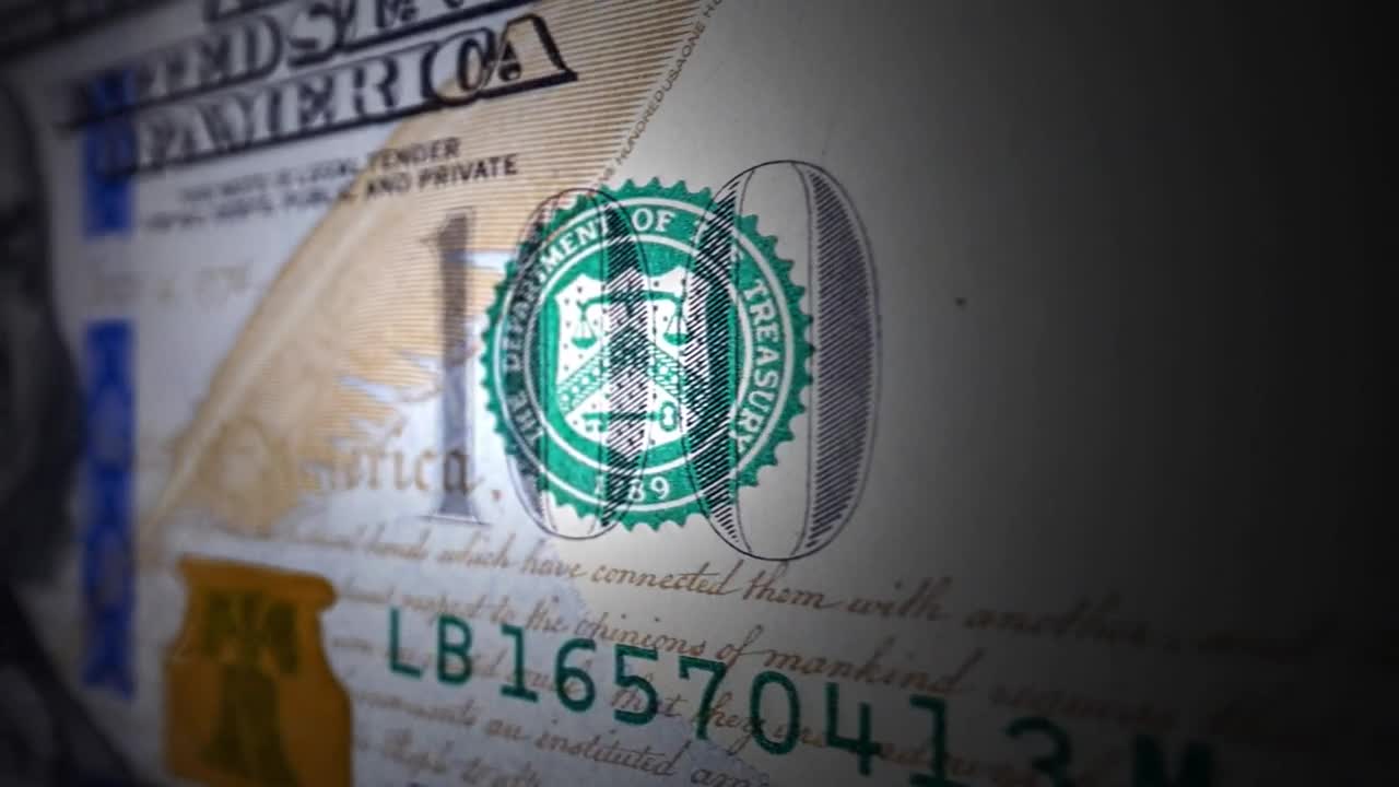 Stock Video 100 dollar bill seen in great detail PC Live Wallpaper