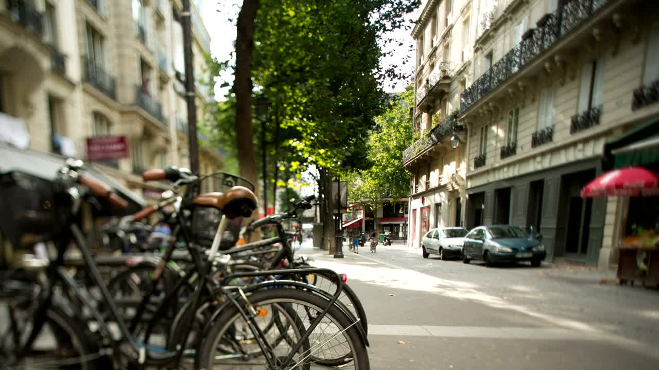 Stock Video A Calm Street In Paris Live Wallpaper for PC