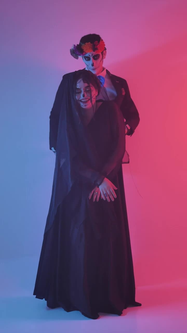 Stock Video A Catrín And A Catrina Dancing Happily Live Wallpaper for PC