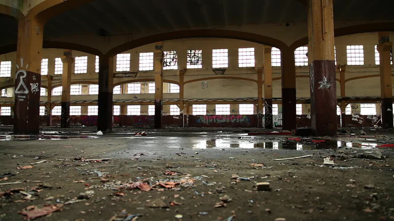 Stock Video Abandoned And Dirty Warehouse Live Wallpaper for PC