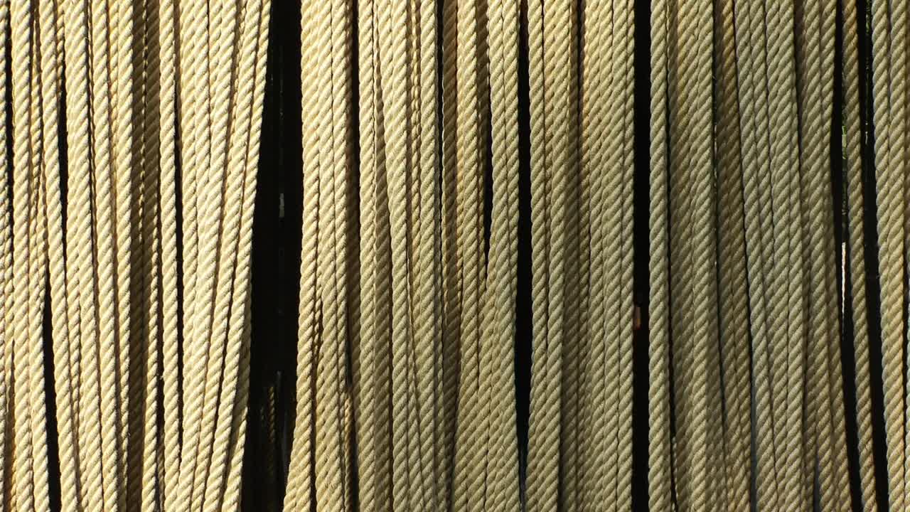 Stock Video Abstract Video Of A Man Holding Ropes Live Wallpaper for PC