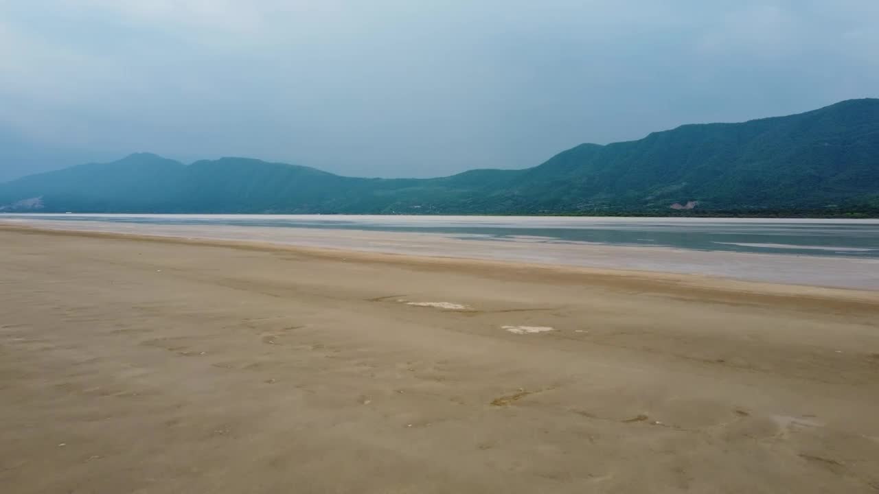 Stock Video Aerial Tour Of A Sandy Plain Live Wallpaper for PC