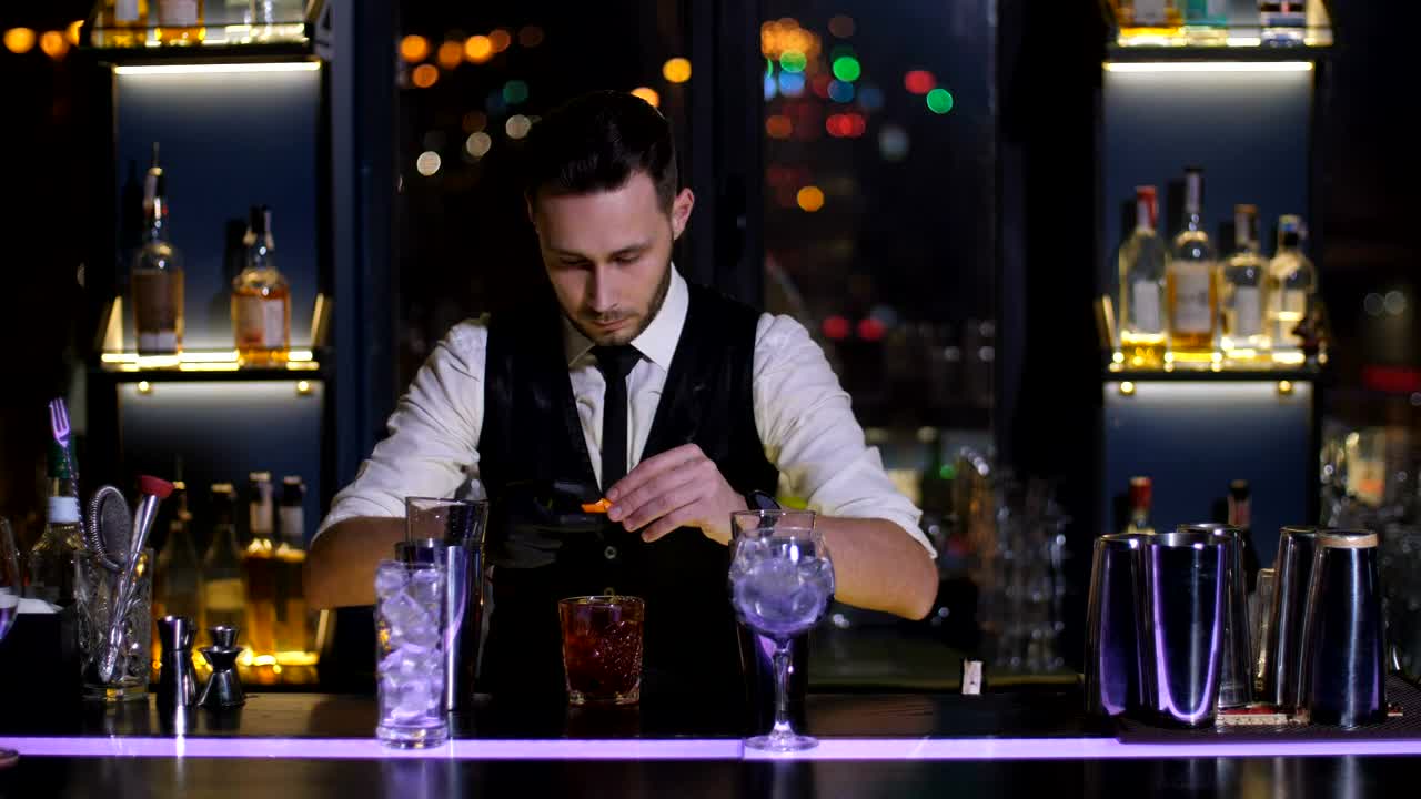 Stock Video Bartender Decorating Drink Glasses Live Wallpaper For PC