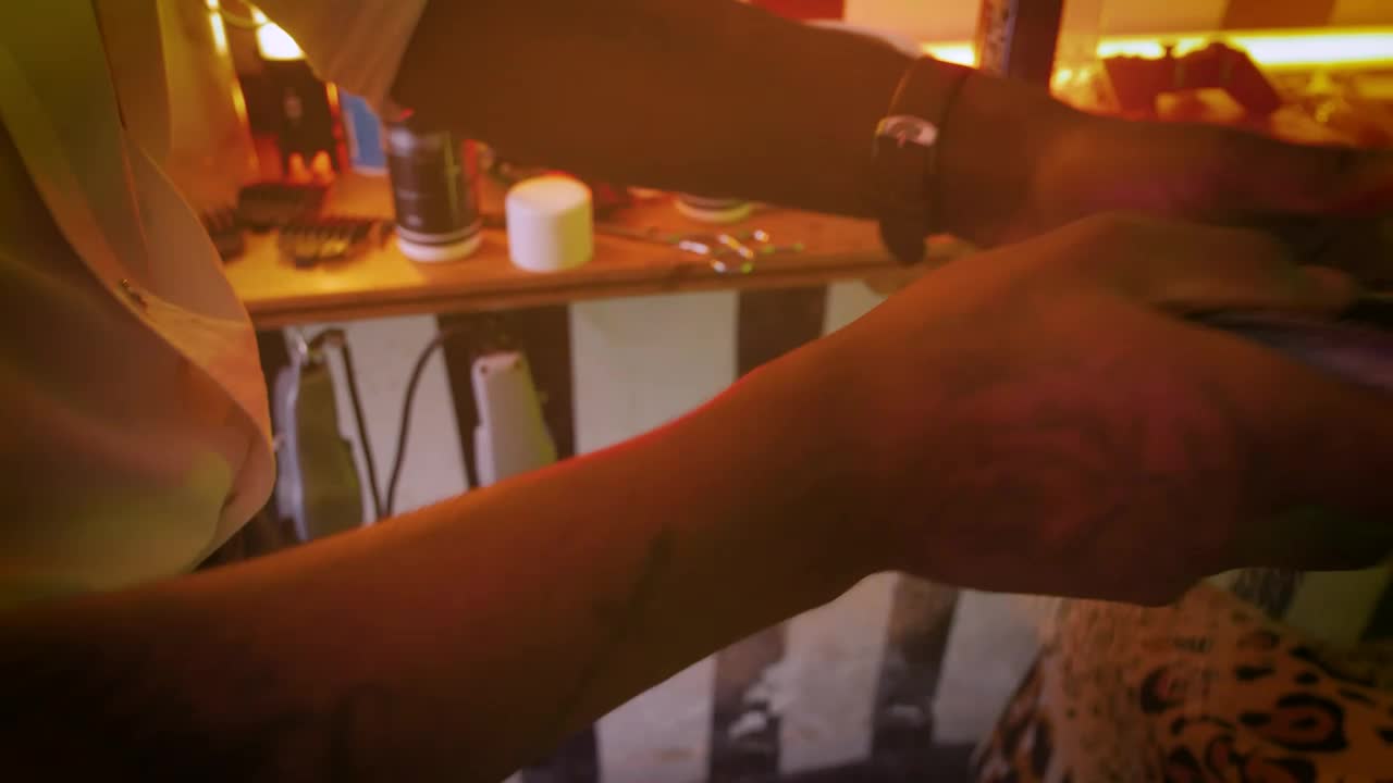 Stock Video Barber Shakes Off Cut Hair Live Wallpaper For PC