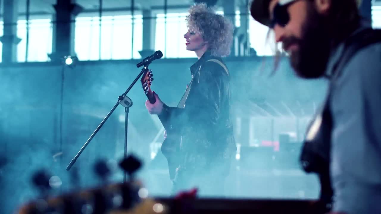 Stock Video Band Recording A Video In An Empty Warehouse Live Wallpaper For PC