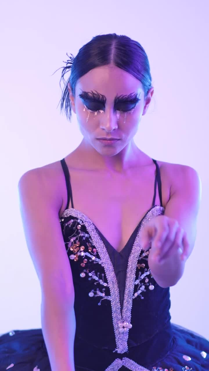 Stock Video Ballerina Posing To The Camera Live Wallpaper For PC