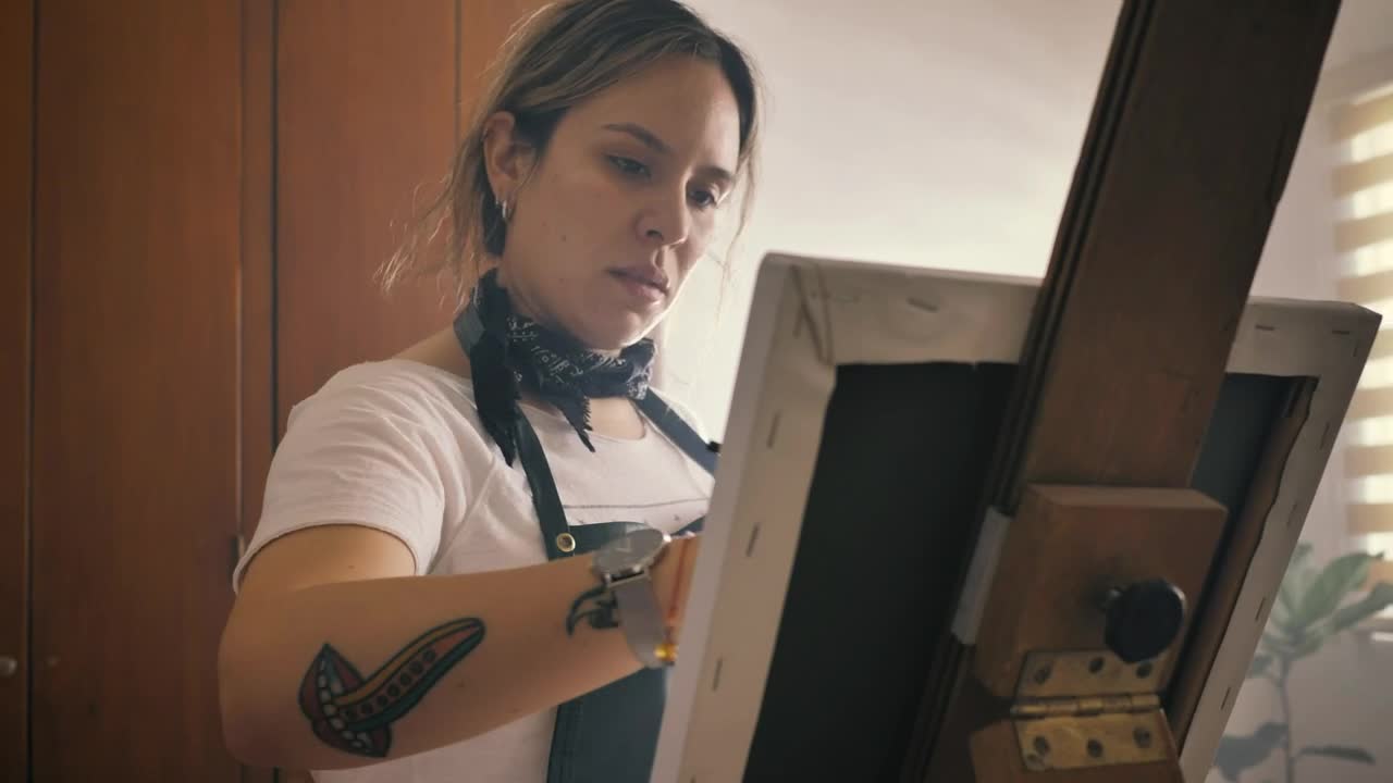 Stock Video Artist Working On A Painting On An Easel Live Wallpaper For PC