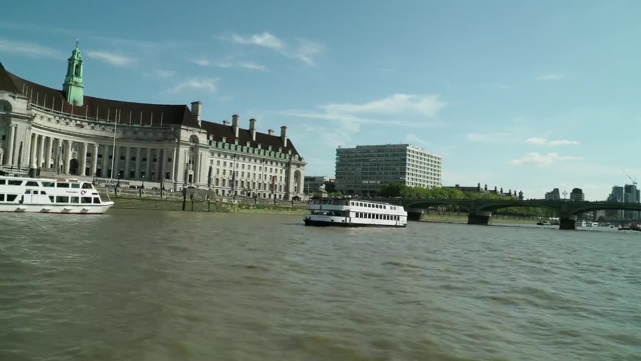 Stock Video Arriving At The Thames River Port Live Wallpaper For PC