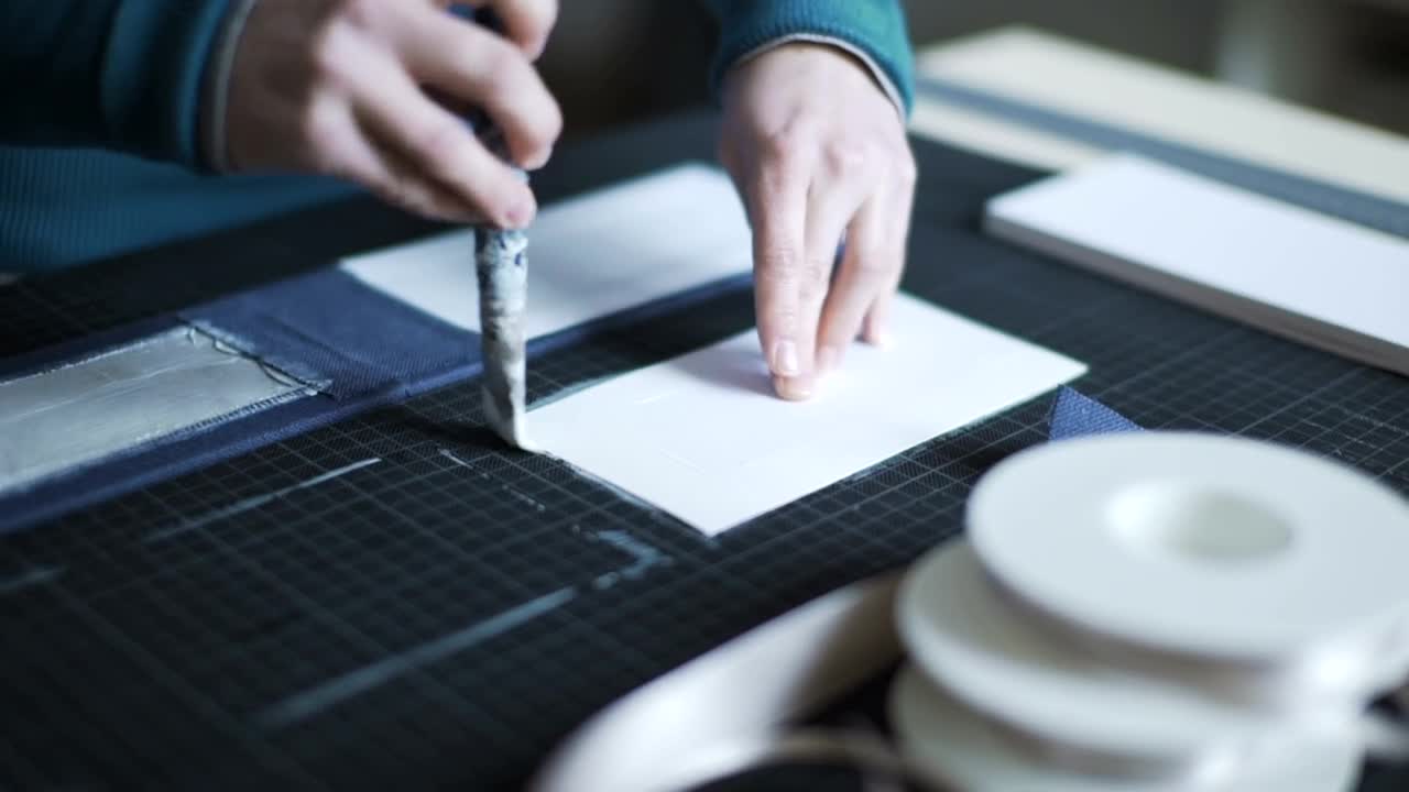 Stock Video Applying Glue To A Board Live Wallpaper For PC