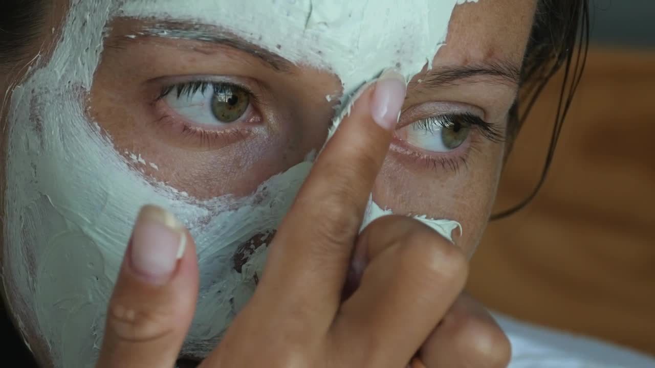 Stock Video Applying A Beauty Mask Close Up Live Wallpaper For PC