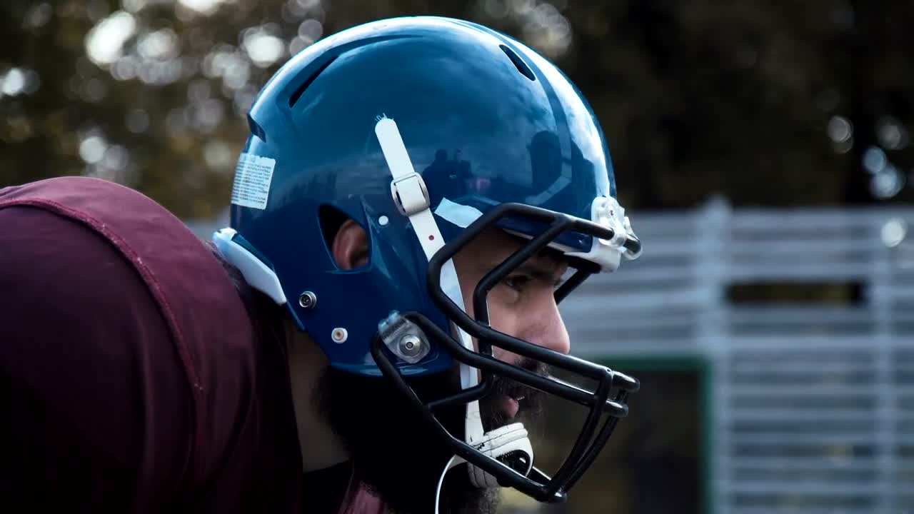 Stock Video American Football Player Close Up Live Wallpaper For PC