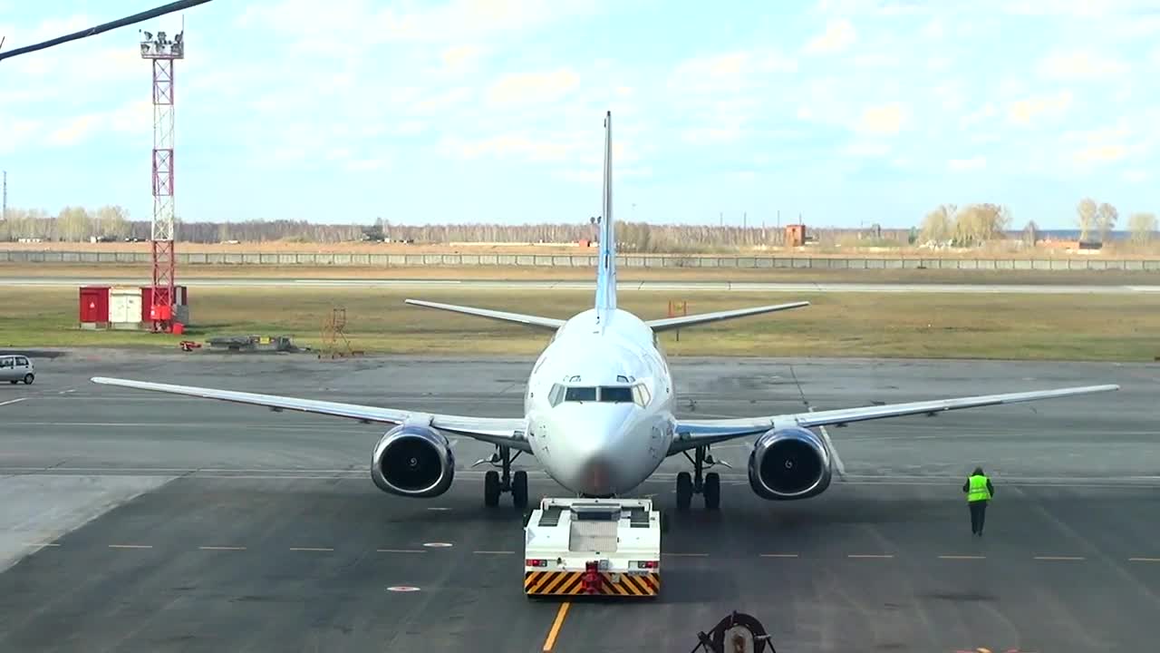 Stock Video Airplane Getting Ready For Take Off Live Wallpaper For PC