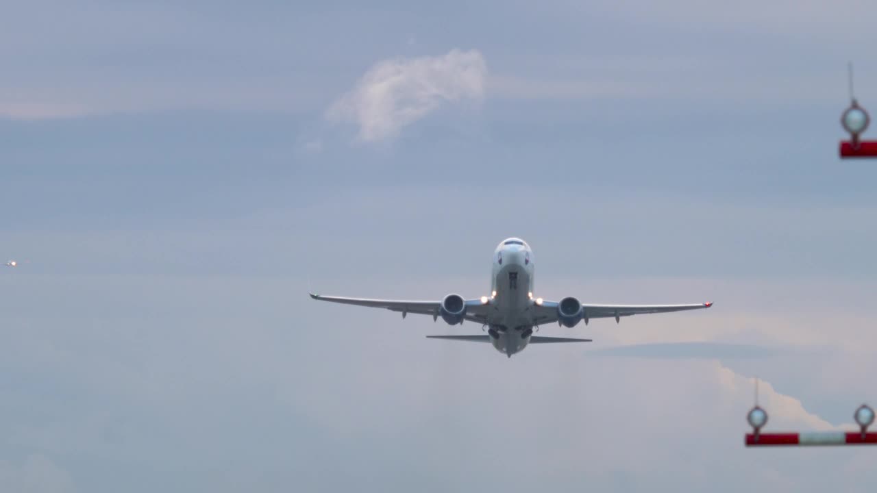Stock Video Airplane Crossing The Cloudy Sky Live Wallpaper For PC
