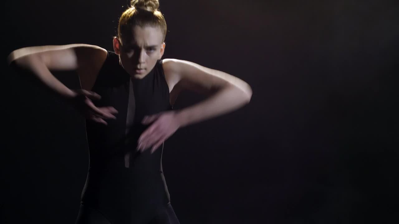 Stock Video A Woman Dancing Live Wallpaper For PC