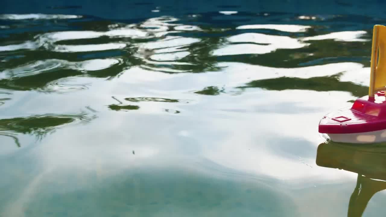 Stock Video A Toy Ship Sailing In The Pool Live Wallpaper For PC