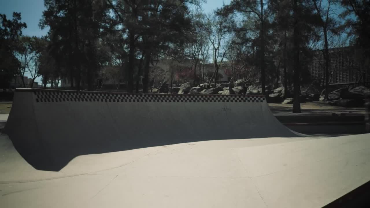 Stock Video A Skater Doing Skateboarding On A Vert Ramp Live Wallpaper For PC