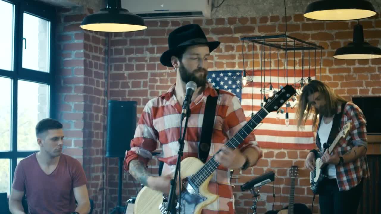 Stock Video A Musical Band Having An Argument Live Wallpaper For PC