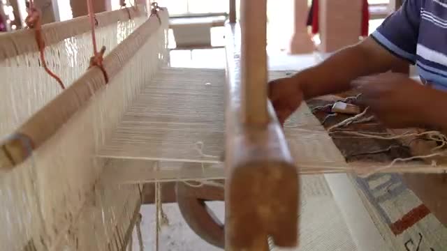 Stock Video A Mexican Person Weaving A Cloth On A Large Loom  Smal Live Wallpaper For PC