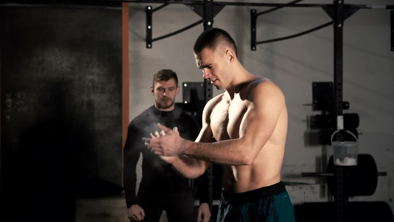 Stock Video A Man Training With Heavy Barbell In The Gym Live Wallpaper For PC