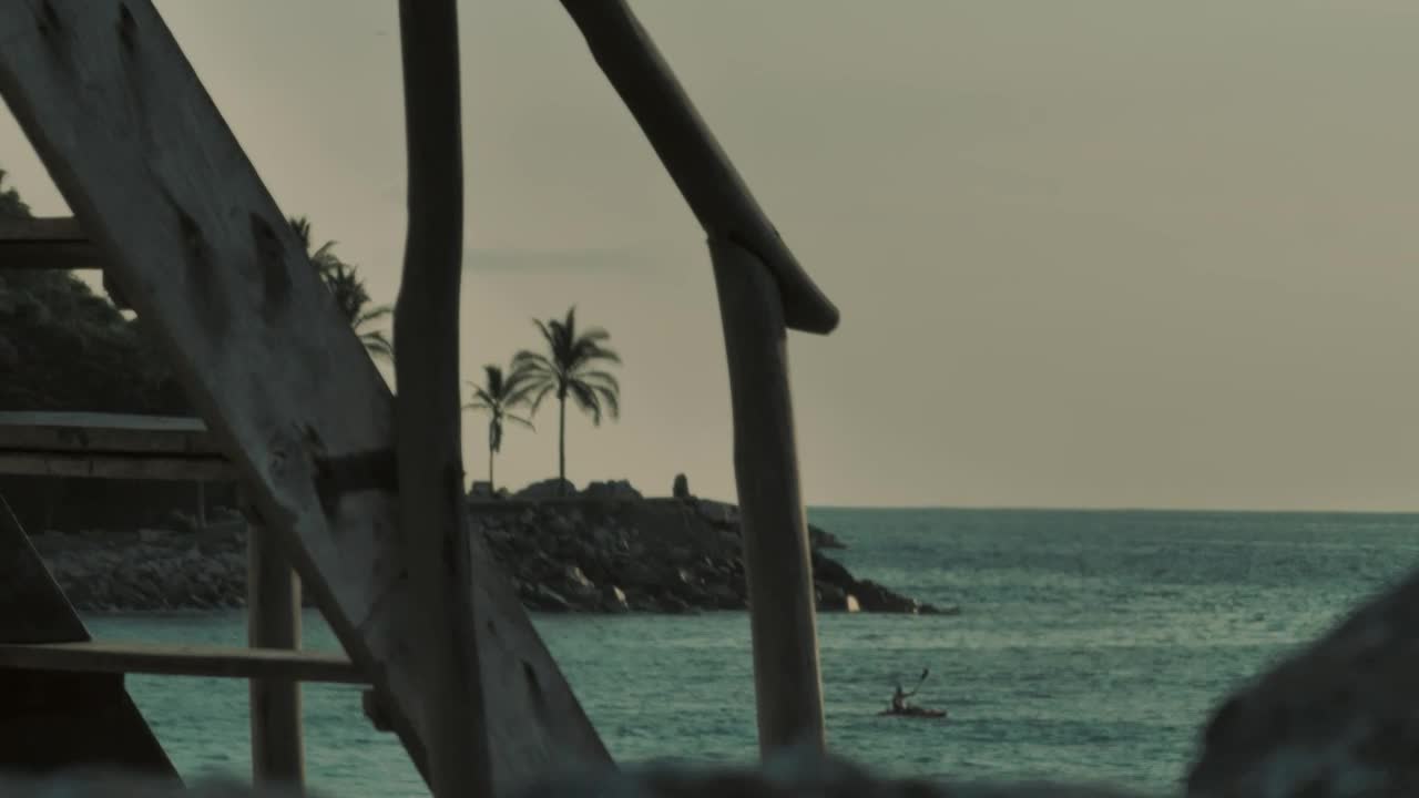 Stock Video A Man In A Kayak On The Sea Live Wallpaper For PC