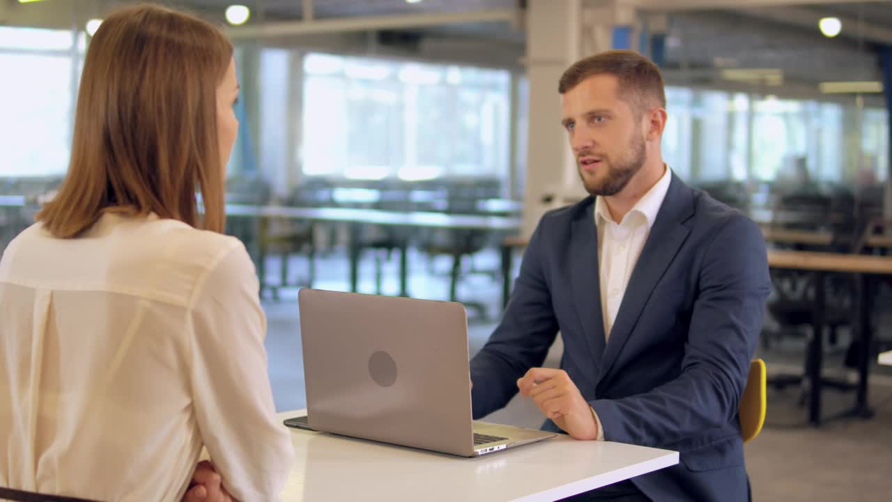 Stock Video Business Partners Meeting Live Wallpaper For PC