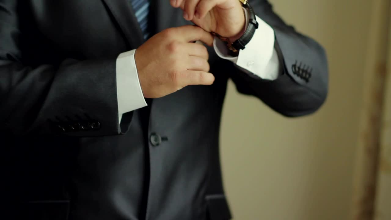 Stock Video Business Entrepreneur Man Putting On A Watch Live Wallpaper For PC