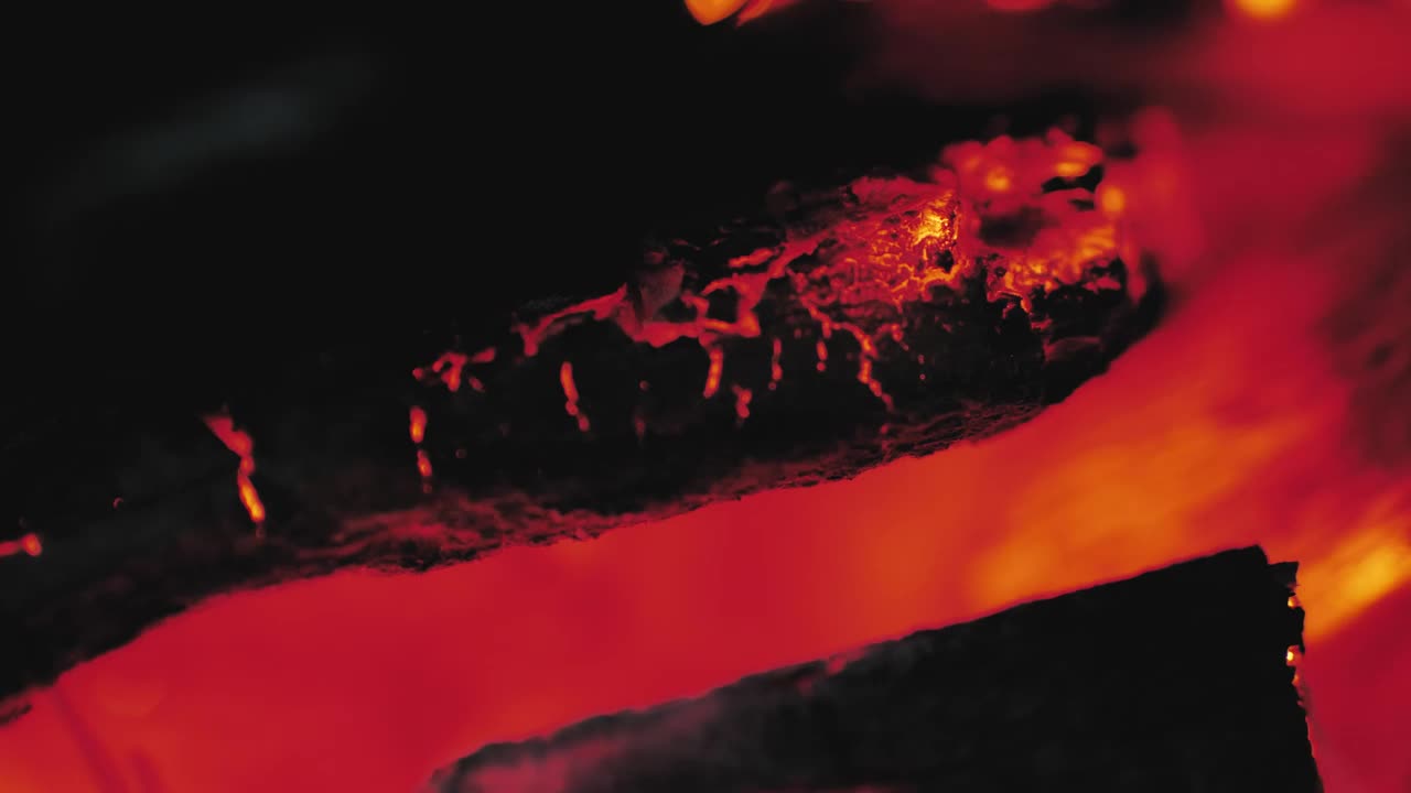 Stock Video Burning Wood Glowing Live Wallpaper For PC