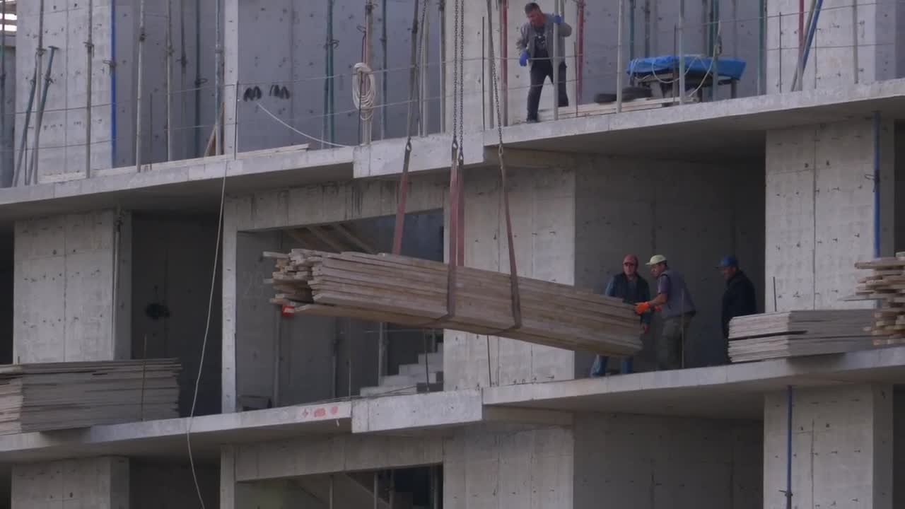 Stock Video Builders Working At The Construction Site Live Wallpaper For PC