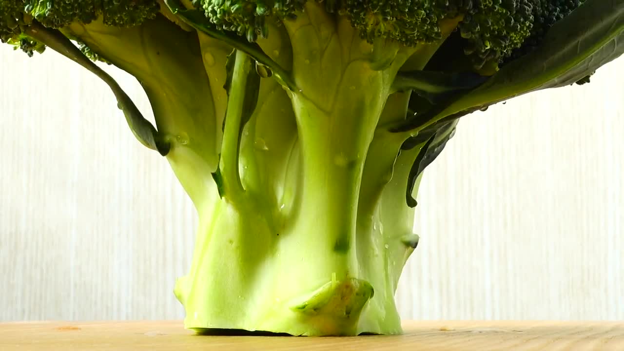 Stock Video Broccoli Circling In Detail Live Wallpaper For PC