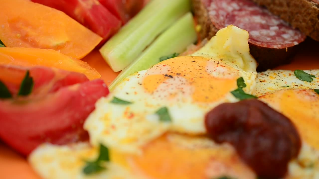 Stock Video Breakfast Platter With Seasoning Live Wallpaper For PC