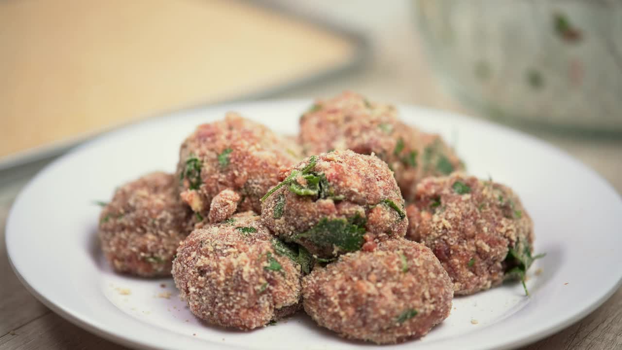 Stock Video Breaded Meat Balls Live Wallpaper For PC