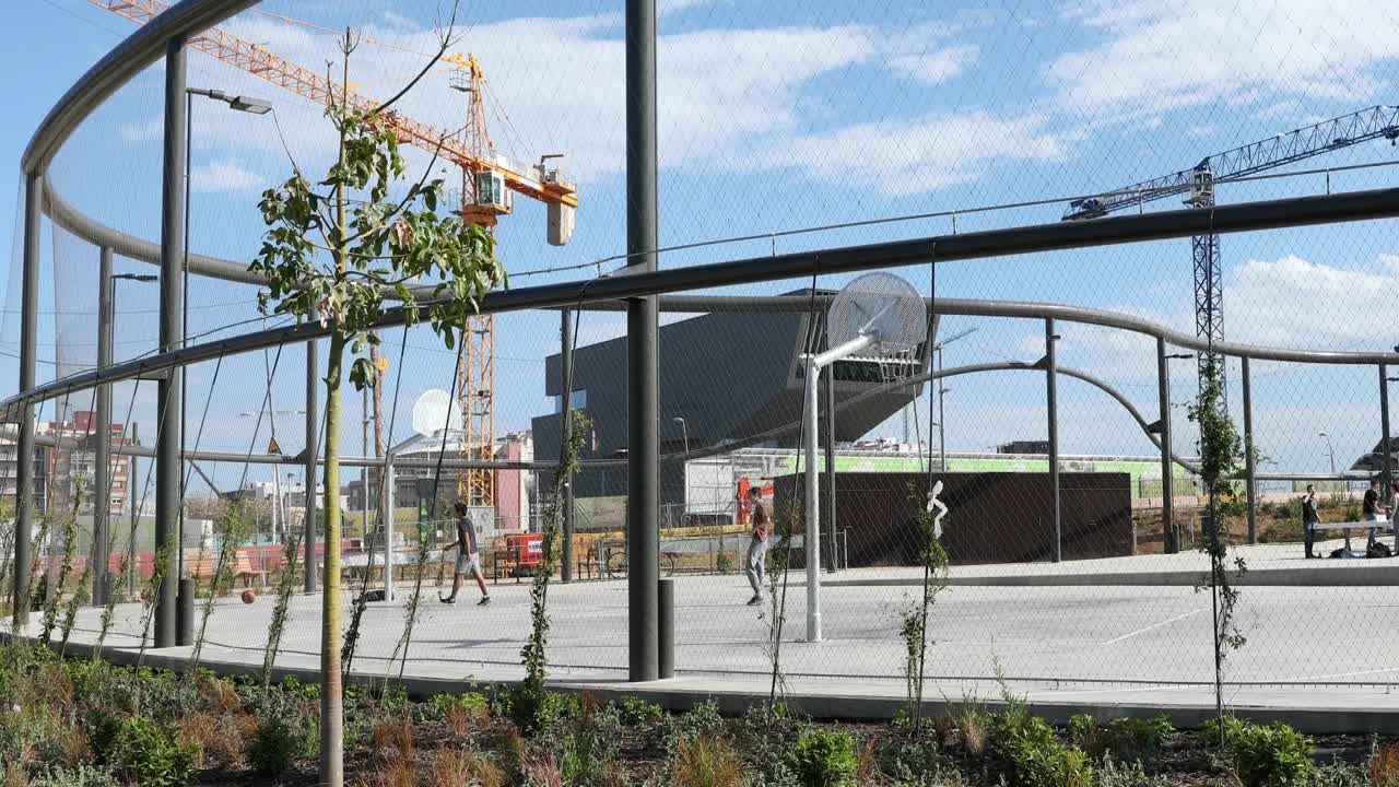 Stock Video Boys Playing Basketball Live Wallpaper For PC