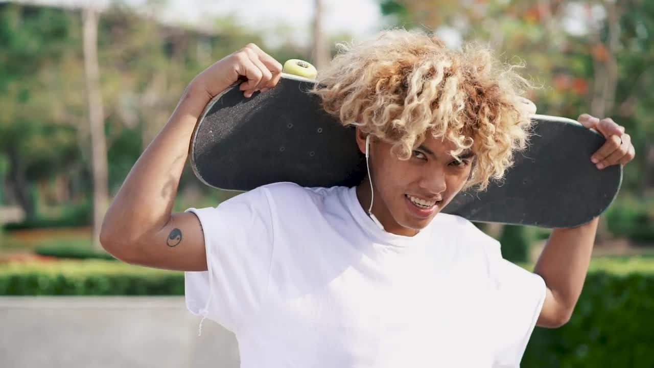 Stock Video Boy With A Skateboard Dancing In Front Of The Camera Live Wallpaper For PC