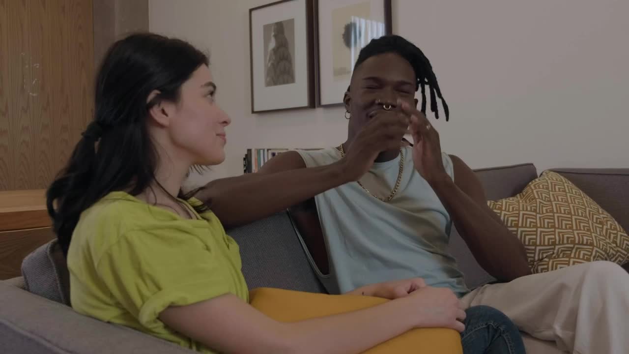 Stock Video Boy Surprised By Great News From His Girlfriend Live Wallpaper For PC