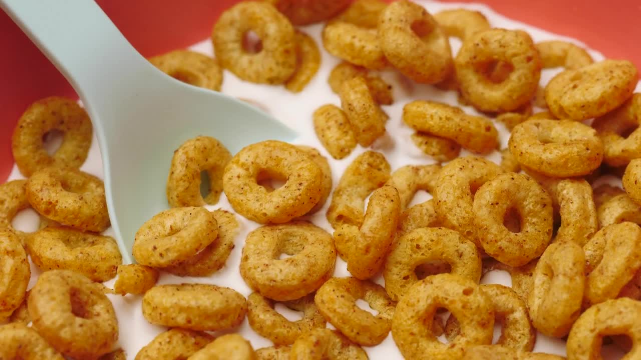 Stock Video Bowl With Cereal And Milk Rotating Slowly Live Wallpaper For PC