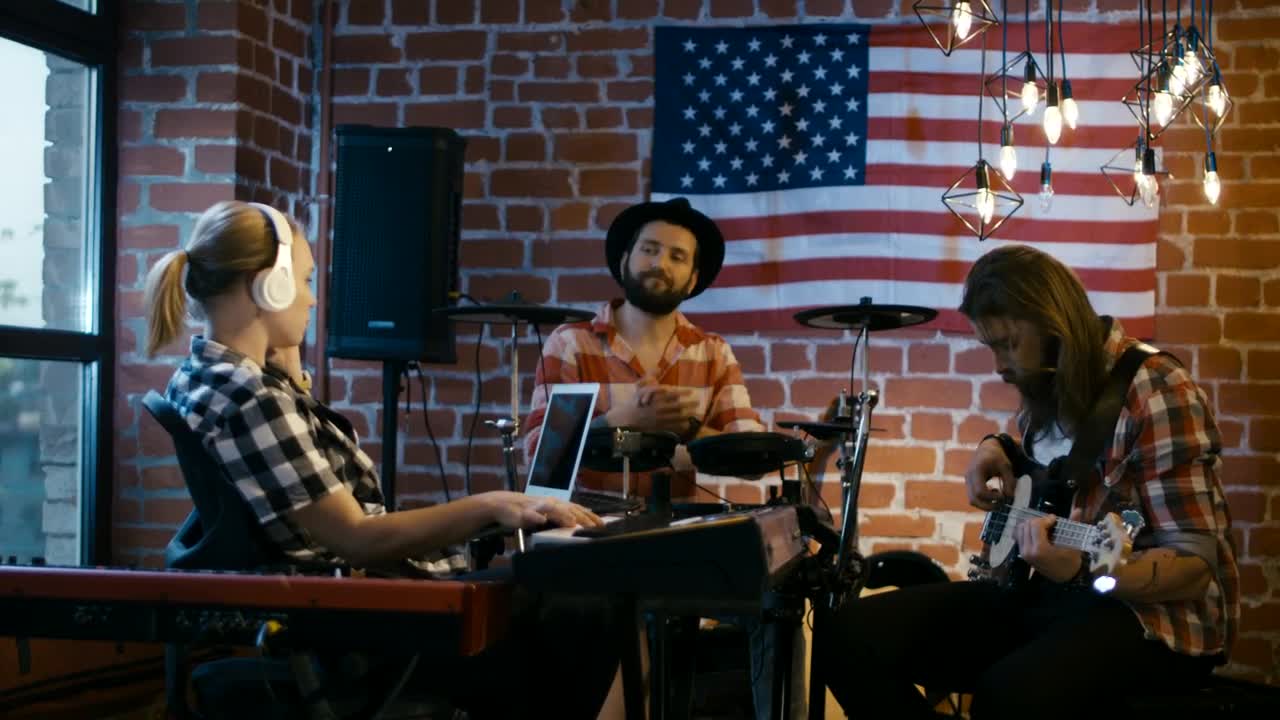 Stock Video Bored Musicians On A Rehearsal Session Live Wallpaper For PC