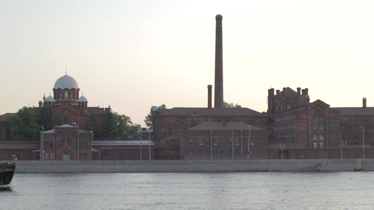 Stock Video Boats Heading Past A Prison In Saint Petersburg Live Wallpaper For PC