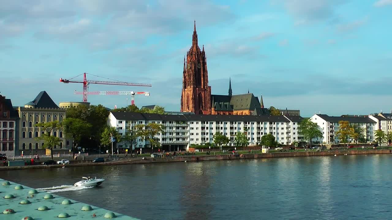 Stock Video Boat Sailing On The River Of A European City Live Wallpaper For PC