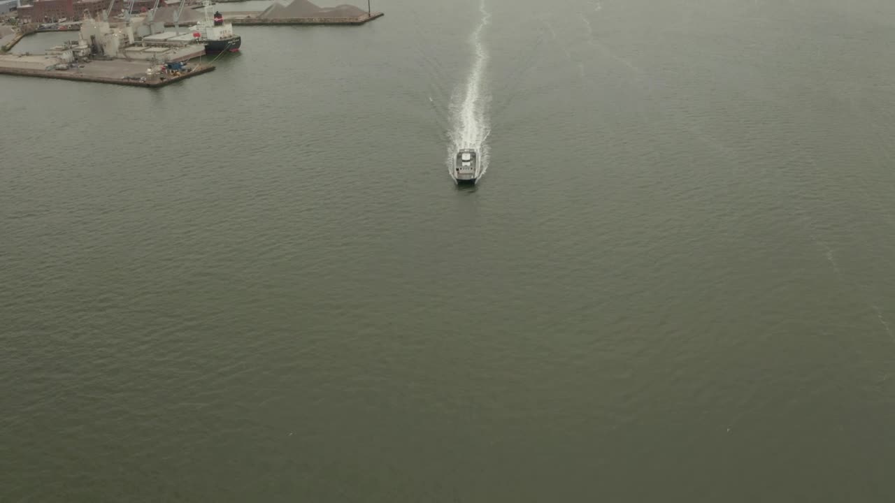 Stock Video Boat Sailing Near New Yorks Coast Live Wallpaper For PC