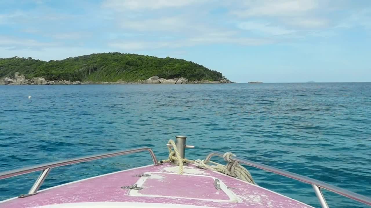 Stock Video Boat Moving With The Tide Live Wallpaper For PC