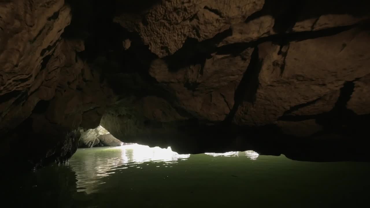 Stock Video Boat Heading Out Of A Grotto Live Wallpaper For PC