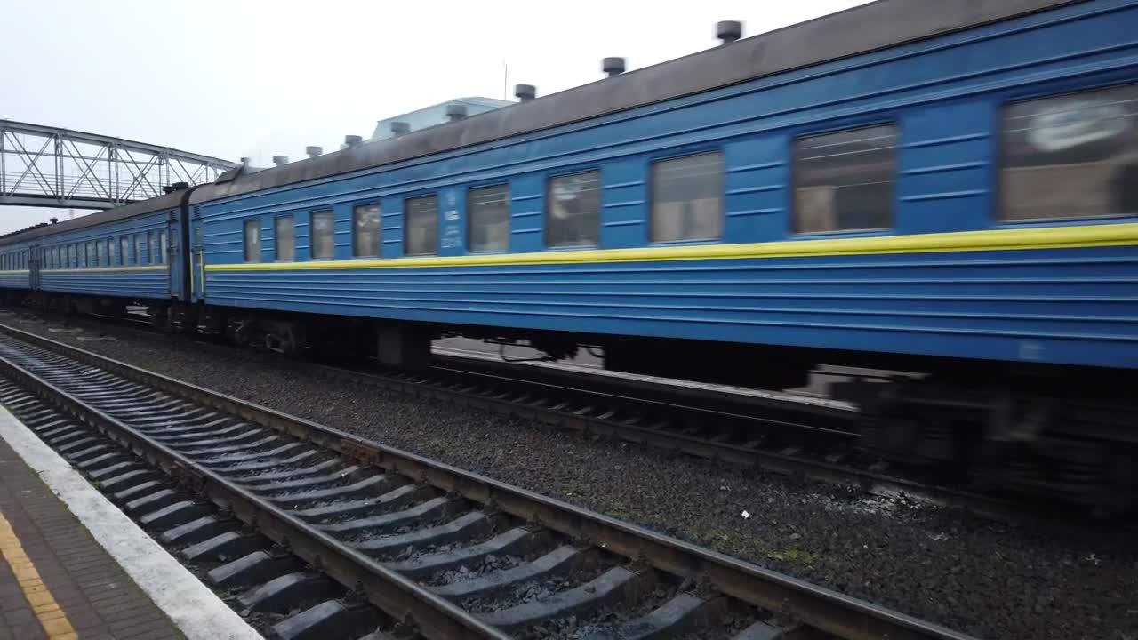 Stock Video Blue Train Carriages Live Wallpaper For PC