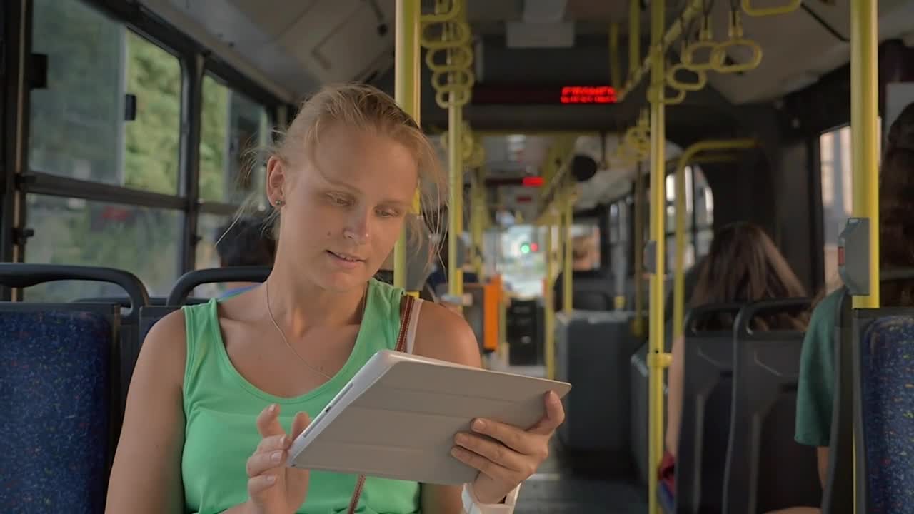 Stock Video Blonde Woman Emailing On A Bus Live Wallpaper For PC