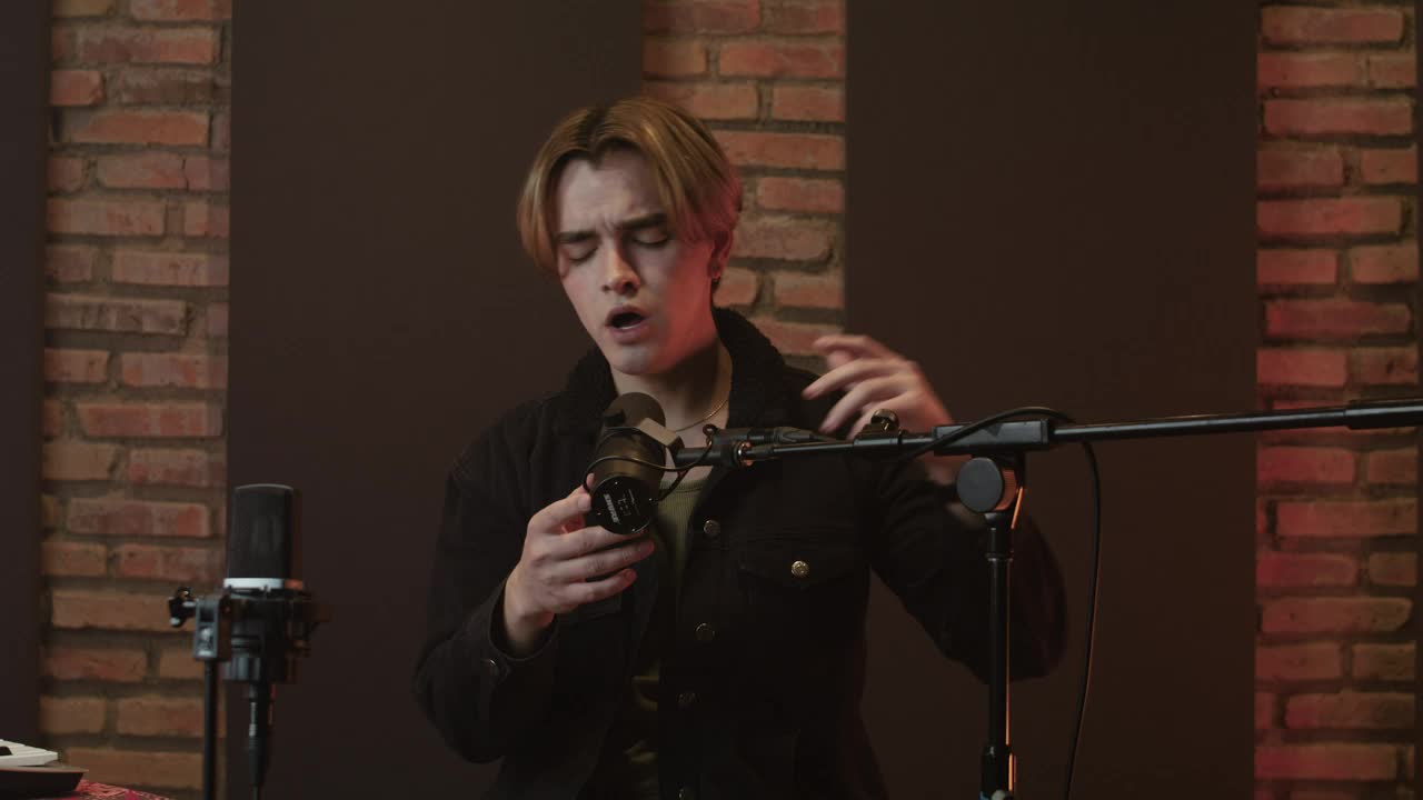 Stock Video Blond Singer In A Professional Recording Studio Live Wallpaper For PC